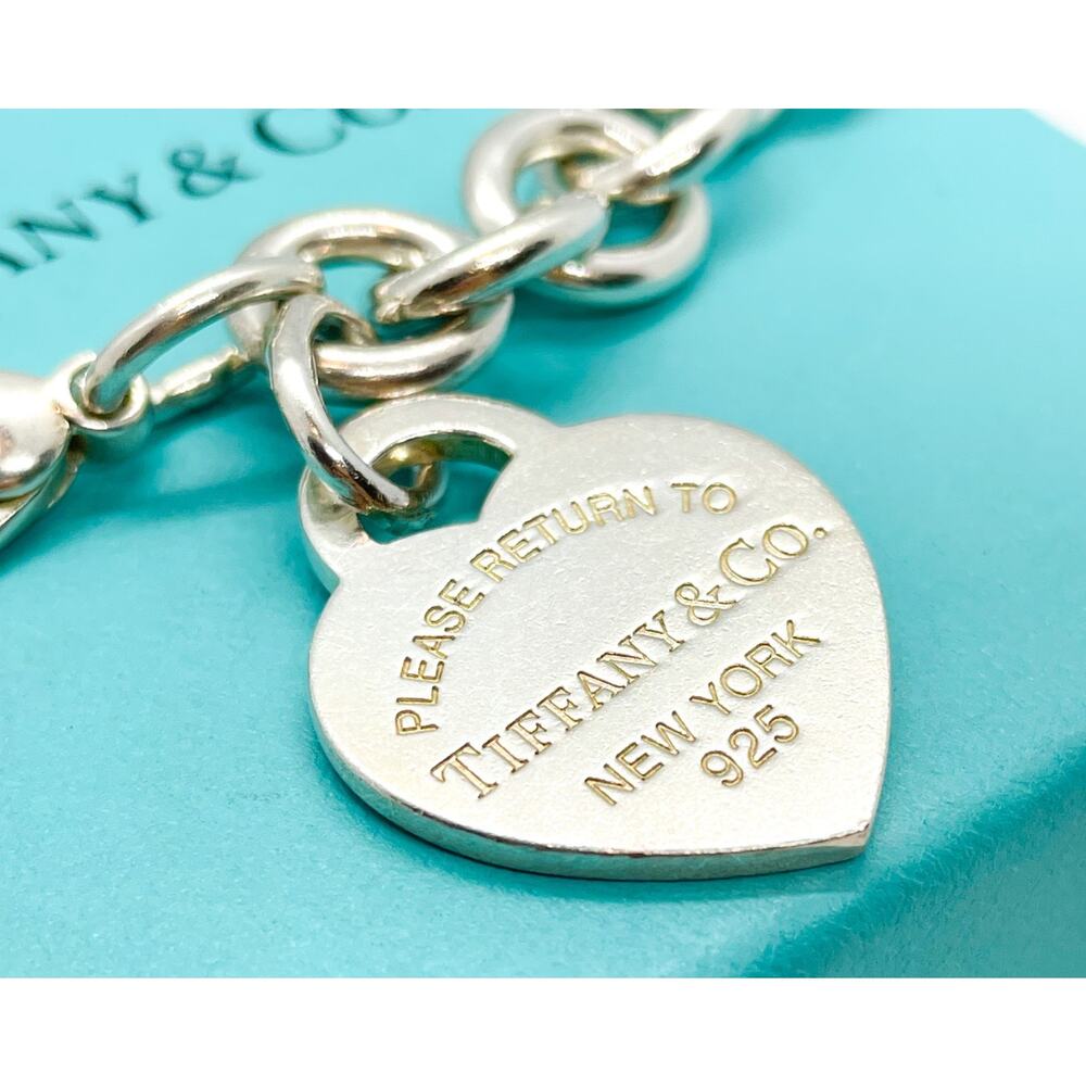 Tiffany & Co. Return to Tiffany Heart Charm Bracelet Sterling Silver 8" w/ Box - Picture 2 of 9